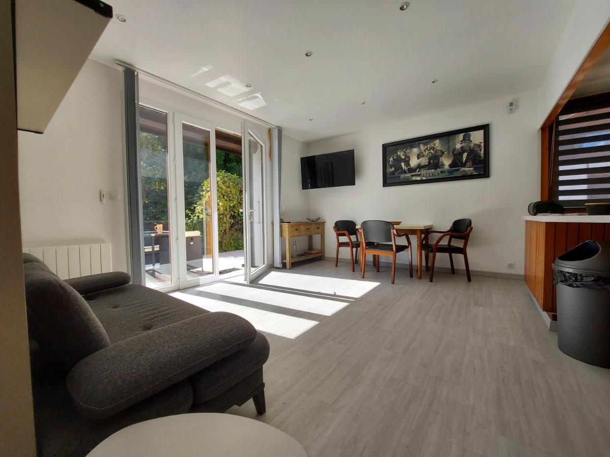 Centre St Jorioz : Charmant Et Spacieux Studio Avec Terrasse Et Jardin Privatif Saint-Jorioz Εξωτερικό φωτογραφία